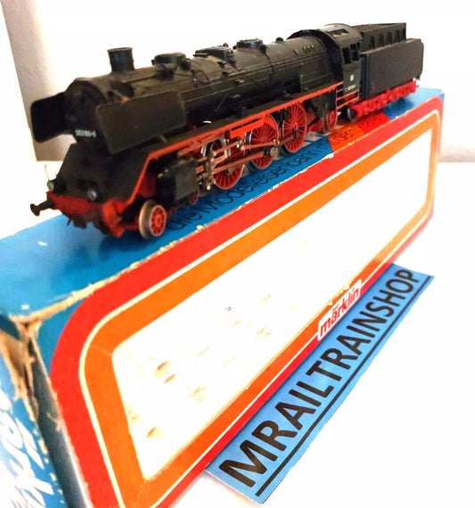 3085 MÄRKLIN HO - Stoomlokomotief BR003/Loco à vapeur + tender (E2500594)