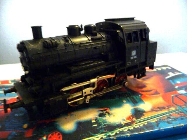 3000 MÄRKLIN HO- Tenderlokomotief/Loco à vapeur CM800 (E2100456)