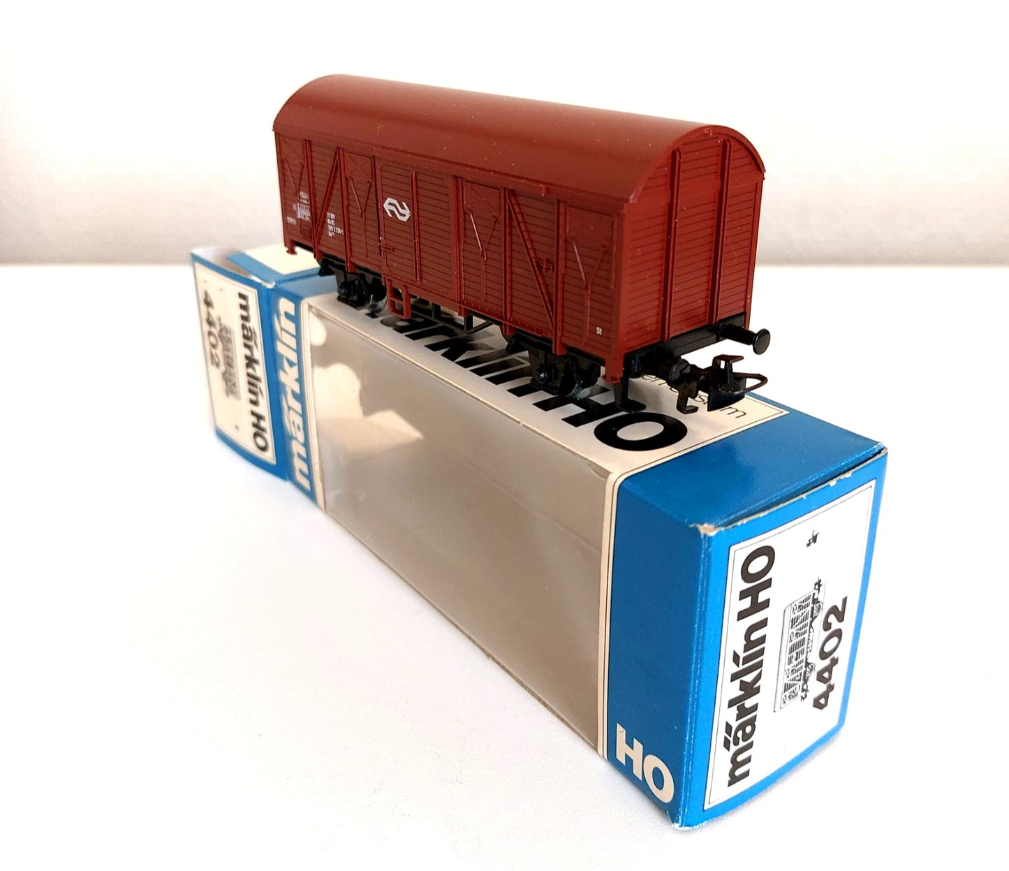4402 Märklin H0 - 1 x Gesloten goederenwagen NS/Wagon fermée NS (C2500802)