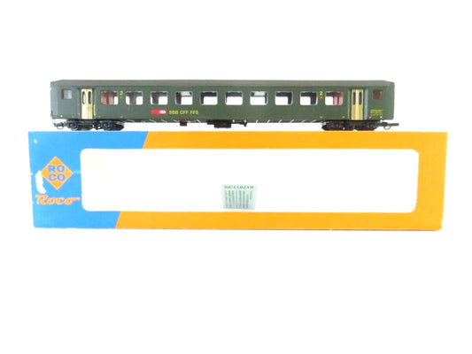 4238D ROCO HO - Zwitsers personenrijtuig 2e klasse OVP (C2500205)