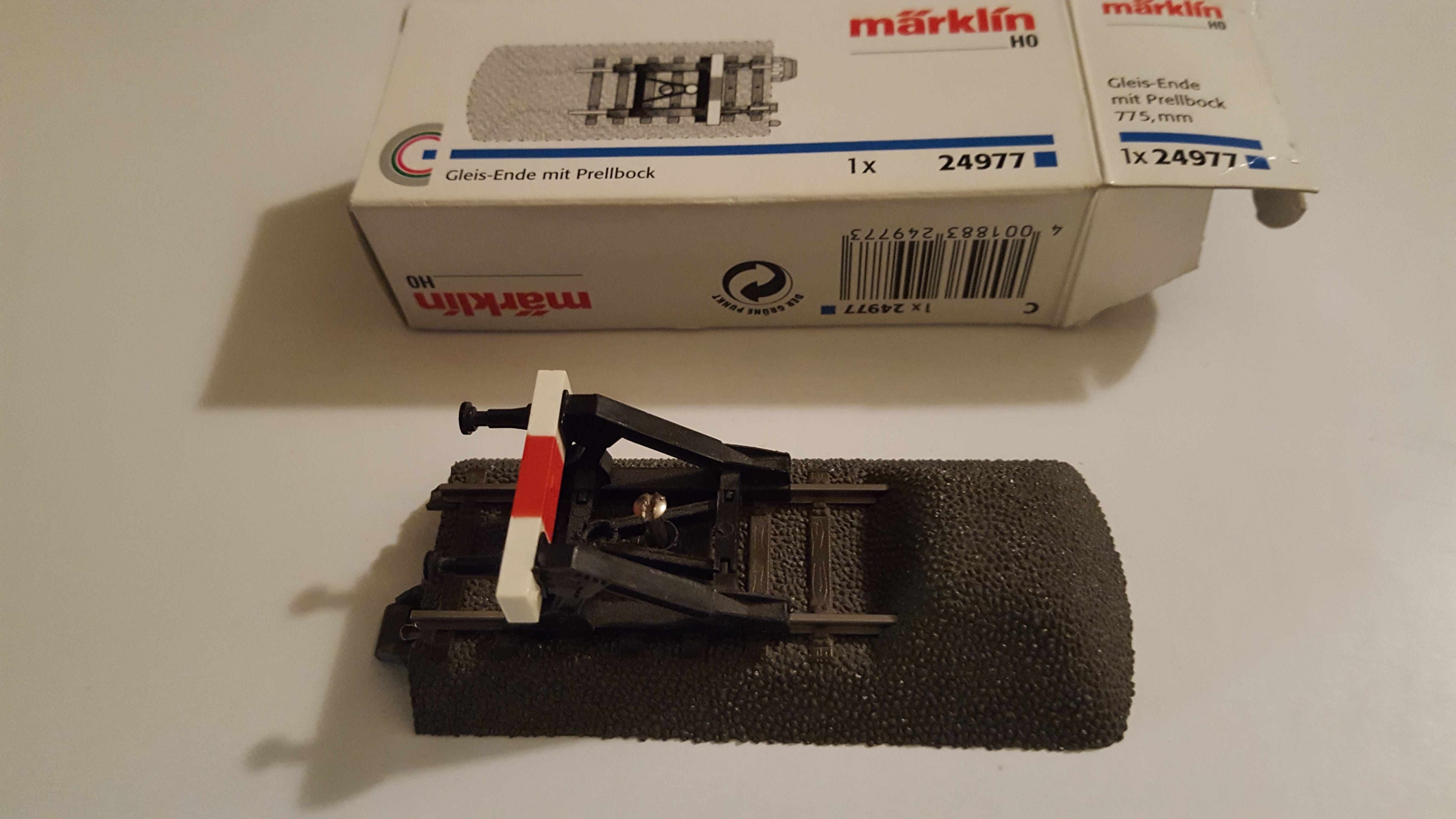 Märklin H0 - 24977/24130 - Tracks - C-rails 36 x curved Märklin H0 - 24977/24130 - Tracks - C-rails 36 x curved