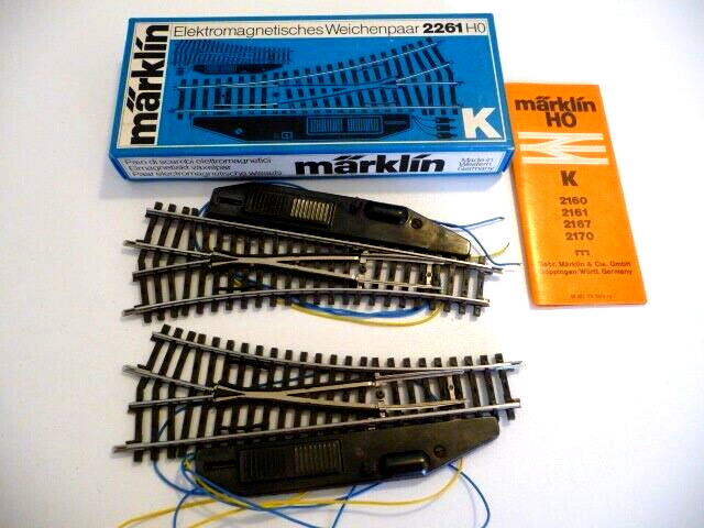 HO 1 AIGUILLAGE GAUCHE ELECTRIQUE VOIE M 3 RAILS DE MARQUE MARKLIN HO 1 AIGUILLAGE GAUCHE ELECTRIQUE VOIE M 3 RAILS DE MARQUE MARKLIN
