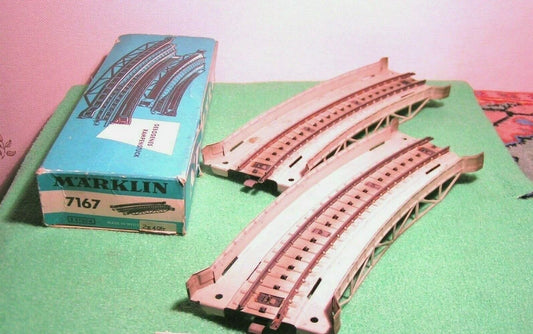 7167 MARKLIN HO- 2 x - GEBOGEN BRUGOPRIT/RAMPE D'ACCES COURBE MAERKLIN(B2600187)