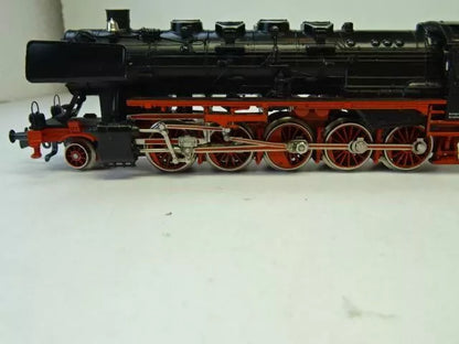 3084 MÄRKLIN HO - Stoomlokomotief BR50/Loco à vapeur + tender (E2500591)