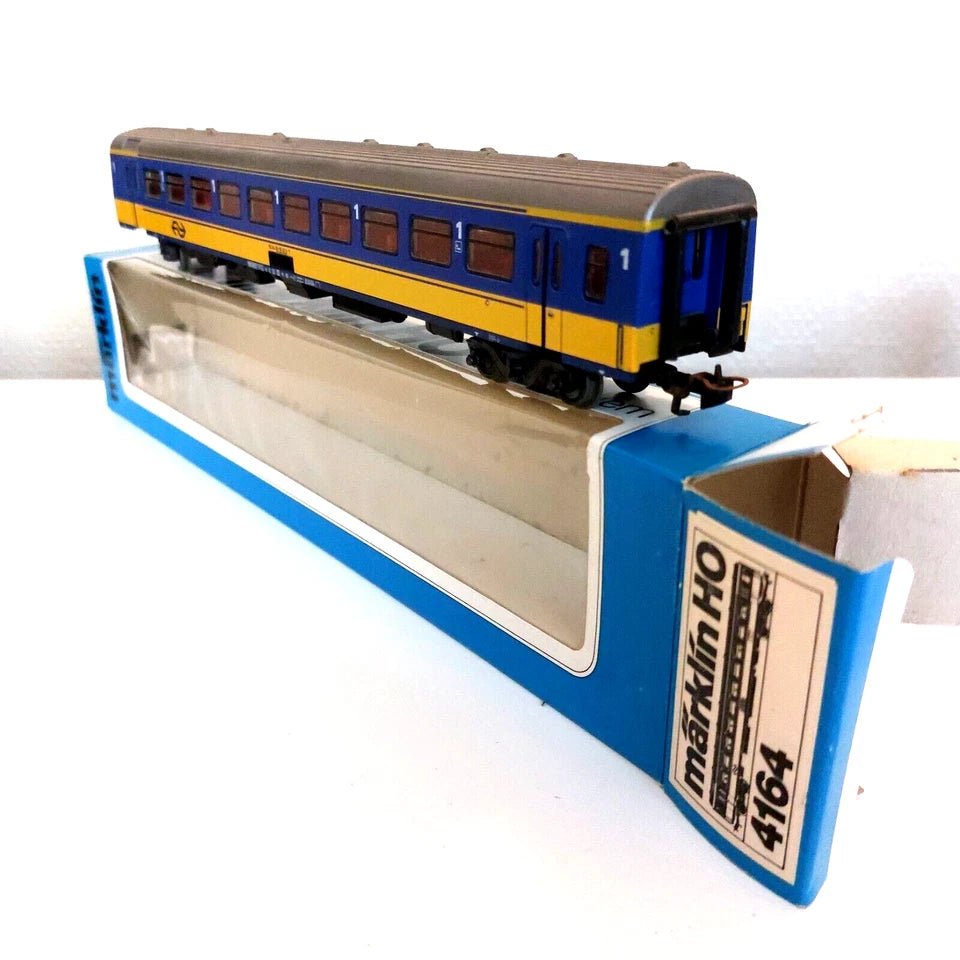 4164 Marklin HO - Nederlandse personenwagen 1e kl/Voiture Hollandais (E2500334)