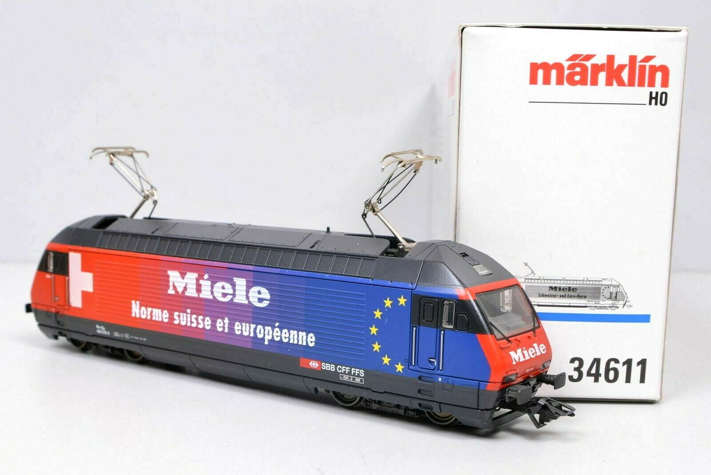 34611 MÄRKLIN - Zwitserse E-Lok "Miele"/Suisse E-Loc "Miele" SBB OVP (E2200002)