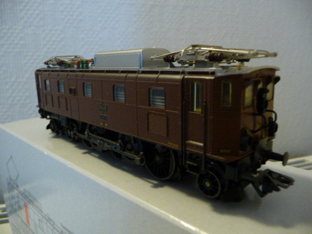 37510 MÄRKLIN HO - Zwitserse E-Lok /Suisse E-Loc SBB/CFF OVP (E2200023)