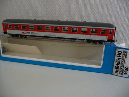 4180 MÄRKLIN HO –Zwitserse Cafetariawagen/Suisse voiture cafetaria OVP (E2200053)