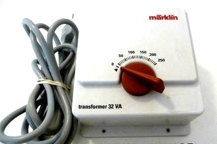 6647 MARKLIN HO - Transformator/Transformateur 32VA/220V MAERKLIN (B2400028)